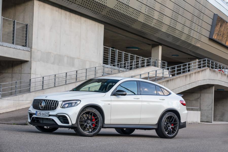  Mercedes-AMG GLC63 S 4Matic+ Coupe (C253) 2017 года  (WW) (фото 27 из 63)